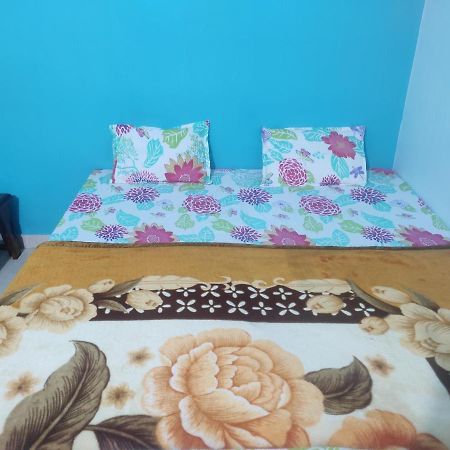 Nidhivan Homestay Vrindāvan Dış mekan fotoğraf