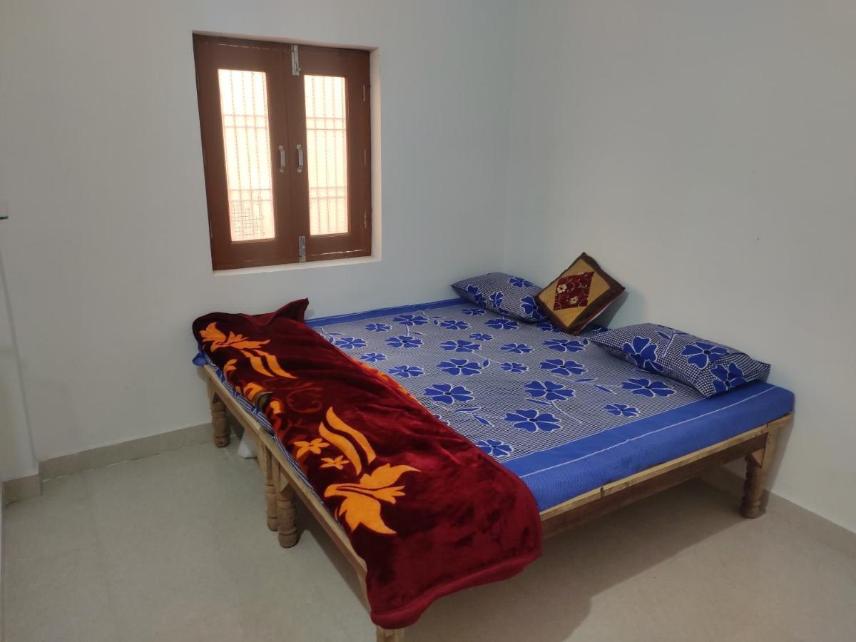 Nidhivan Homestay Vrindāvan Dış mekan fotoğraf