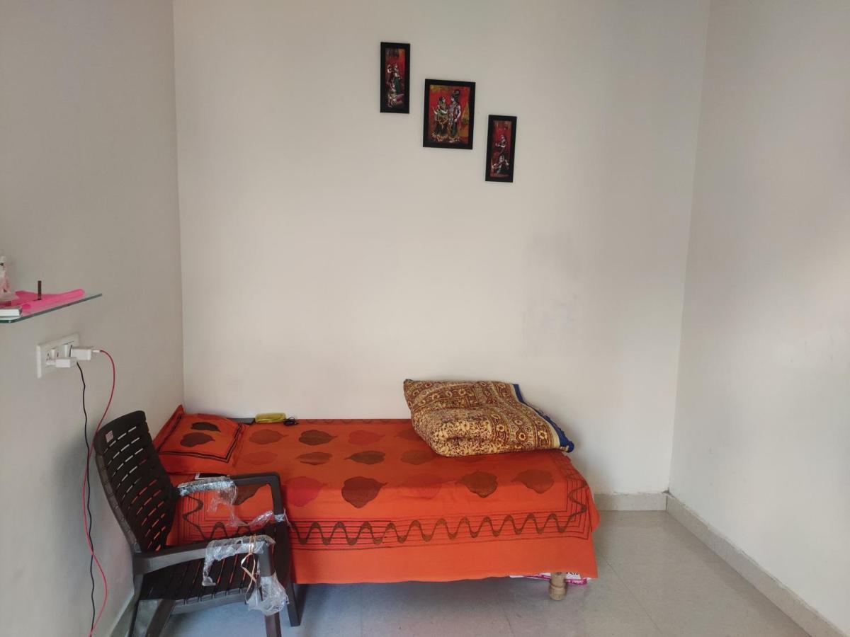 Nidhivan Homestay Vrindāvan Dış mekan fotoğraf